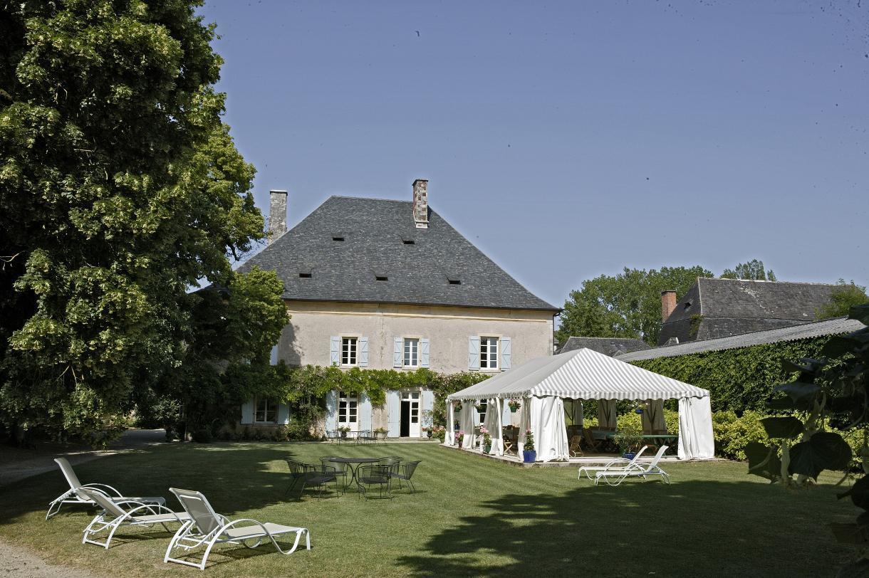 Hostellerie De La Commanderie Condat-sur-Vezere Exterior foto